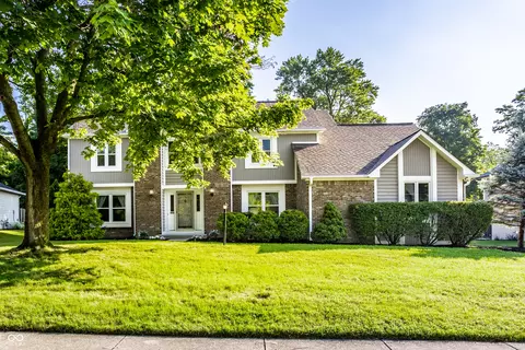 1748 Timber Heights Dr, Indianapolis, IN 46280