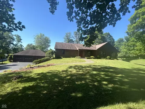 25168 Mid Rd, Batesville, IN 47006