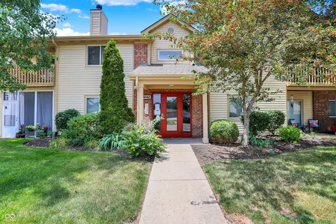 1042 Timber Creek Dr #2, Carmel, IN 46032