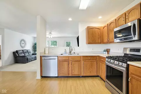 9393 W Quarter Moon Dr, Pendleton, IN 46064 photo 14