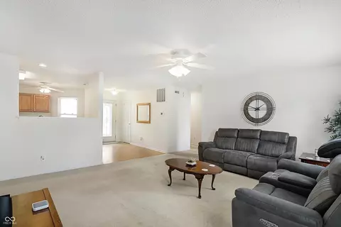 9393 W Quarter Moon Dr, Pendleton, IN 46064 photo 16