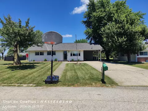 620 E Greenview Dr, Greensburg, IN 47240