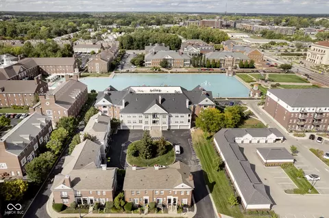 464 American Way S, Carmel, IN 46032