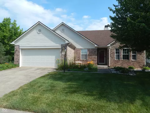 8644 Cressmoor Ct, Indianapolis, IN 46234