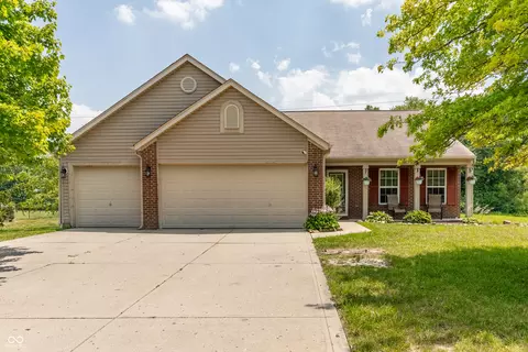 8573 Vanguard Ln, Indianapolis, IN 46239