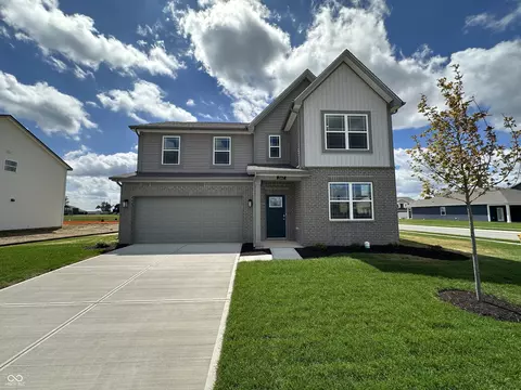 2147 Gambel Ln, Danville, IN 46122