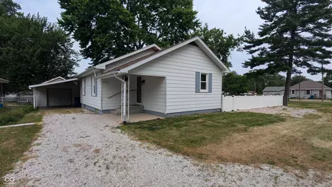 1911 S 23rd St, Terre Haute, IN 47802