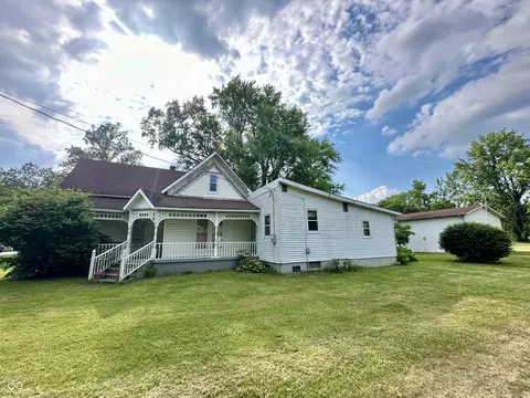 5052 E State Road 234, Ladoga, IN 47954