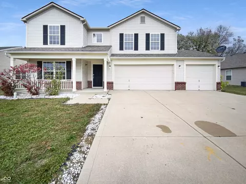 3154 Mcintosh Dr, Bargersville, IN 46106