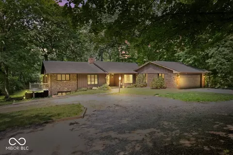 4906 S Sherman Dr, Indianapolis, IN 46237