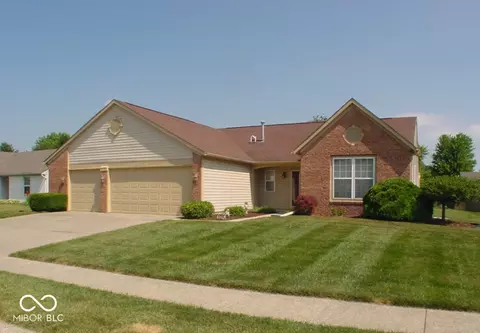 8298 Shattuck Dr, Avon, IN 46123