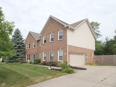358 Pintail Ct, Carmel, IN 46032
