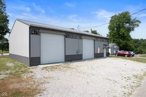 2003 Admirals Ct, Rochester, IN 46975