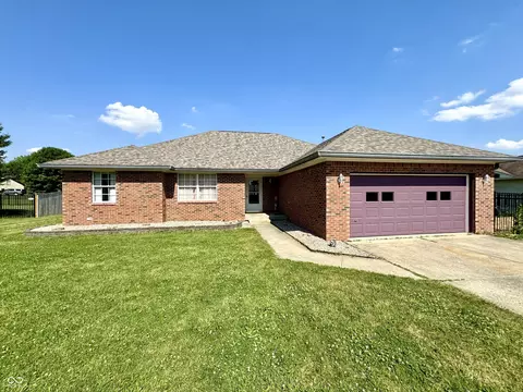 107 Jarit Dr, Sheridan, IN 46069