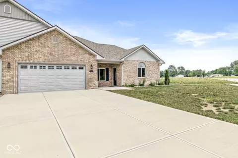 313 Bay Ridge Dr, Pendleton, IN 46064 photo 3