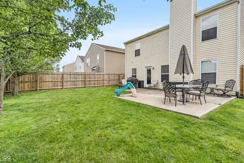 Exterior - 9494 W Constellation Dr, Pendleton, IN 46064 photo 4 of 5