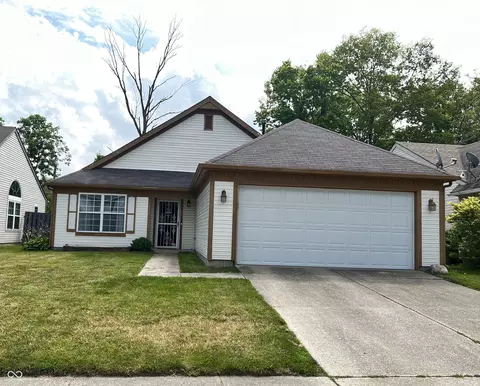 5005 Aspen Crest Ln, Indianapolis, IN 46254
