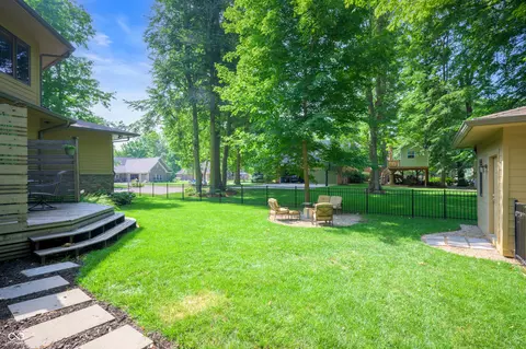 Exterior - 7055 Mayapple Ln, Pendleton, IN 46064 photo 6 of 10