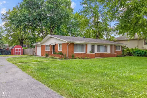 4721 25th St, Columbus, IN 47203