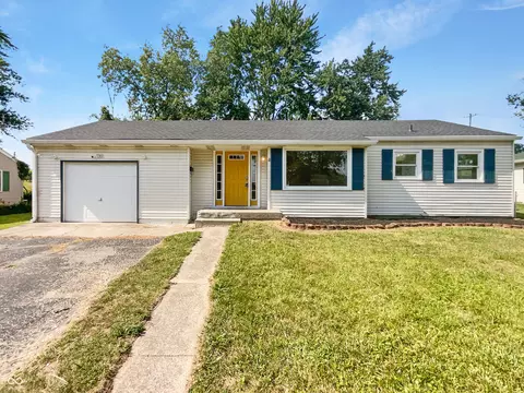130 Ursal Ln, Greenwood, IN 46143