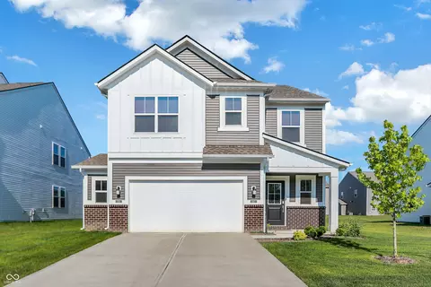 746 Scarsdale Ln, Danville, IN 46122