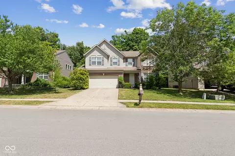 11891 Gatwick View Dr, Fishers, IN 46037