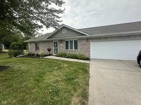 323 Dry Branch Dr 323 Dr #323, Crawfordsville, IN 47933