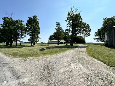 1361 N 400 E, Windfall, IN 46076 photo 18
