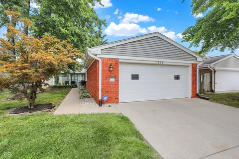 7608 Vintage Cir, Lawrence, IN 46226