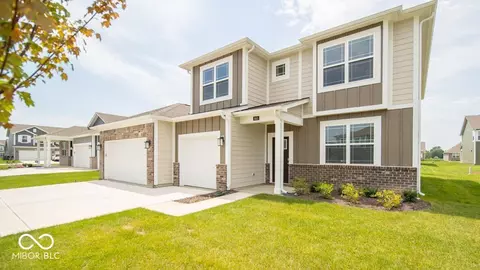 643 Blackrock Dr, Pendleton, IN 46064 photo 3