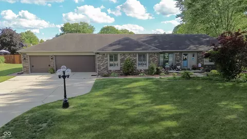 379 Rainbow Blvd, Indianapolis, IN 46234