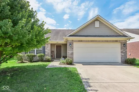 635 Fieldbrook Ct, Indianapolis, IN 46217