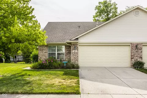 1217 Brittany Cir #A, Brownsburg, IN 46112