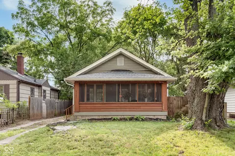 5161 Kingsley Dr, Indianapolis, IN 46205