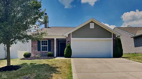 6348 Emerald Field Way, Indianapolis, IN 46221