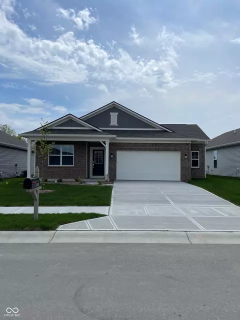 4347 Ashton View Ln, Indianapolis, IN 46268