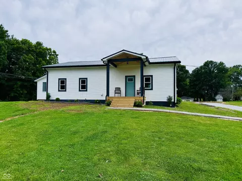601 W State St, Veedersburg, IN 47987
