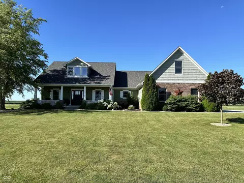 6125 E Holes Crossing Dr, Crawfordsville, IN 47933