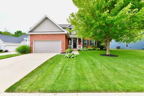 17764 Oak Edge Cir, Noblesville, IN 46062