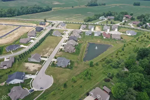 1086 Beechtree Ln, Franklin, IN 46131 photo 33