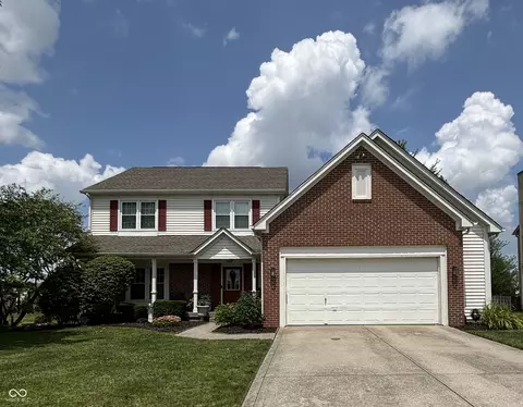 10744 Weston Dr, Carmel, IN 46032