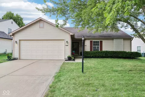 6021 Morning Dove Dr, Indianapolis, IN 46228