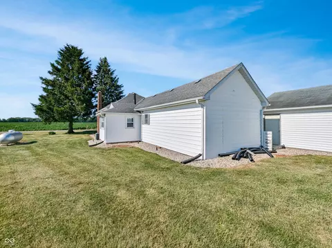 Exterior - 8657 E County Road 700 N, Forest, IN 46039 photo 5 of 11