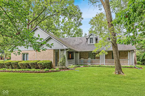 511 S Sawmill Rd, Whiteland, IN 46184