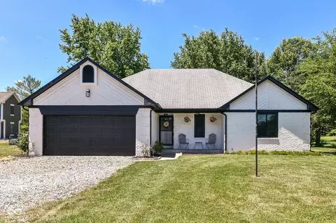 8932 N County Road 650 E, Brownsburg, IN 46112
