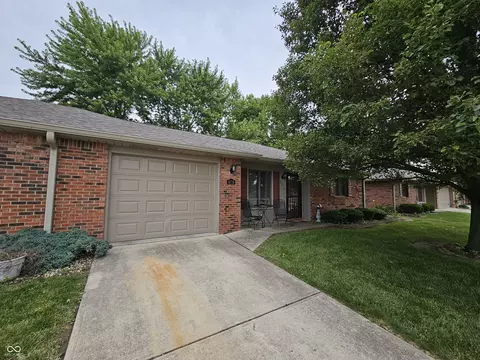4719 Gleneagle Dr #22B, Anderson, IN 46013