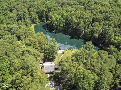 13013 W Lake Rd, Seymour, IN 47274