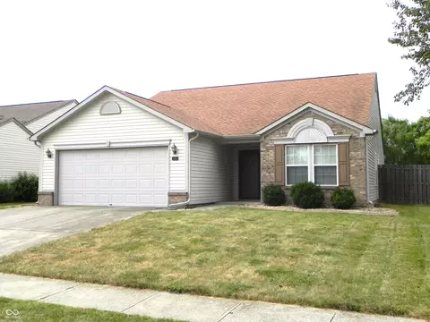 4113 Hennessey Dr, Plainfield, IN 46168