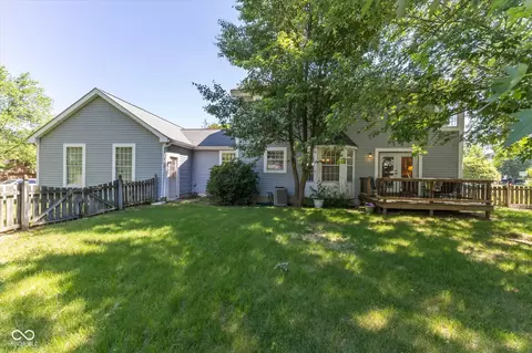 1597 Doe Ln, Greenwood, IN 46142