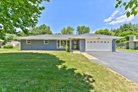 3910 W Fairview Rd, Greenwood, IN 46142